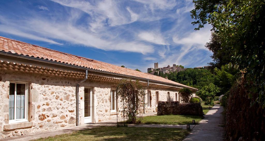 Logis Hotel Restaurant Le Domaine De L'Eau Vive Largentiere Exterior photo