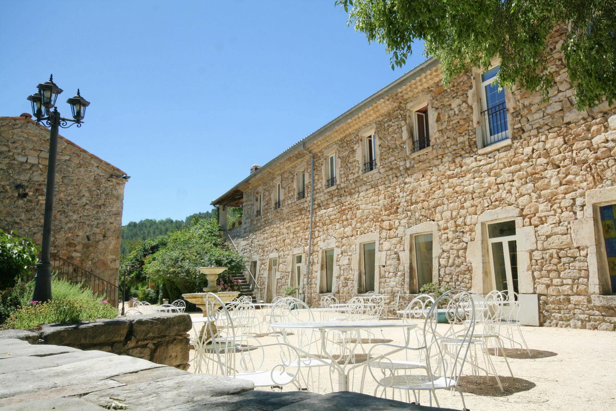 Logis Hotel Restaurant Le Domaine De L'Eau Vive Largentiere Exterior photo